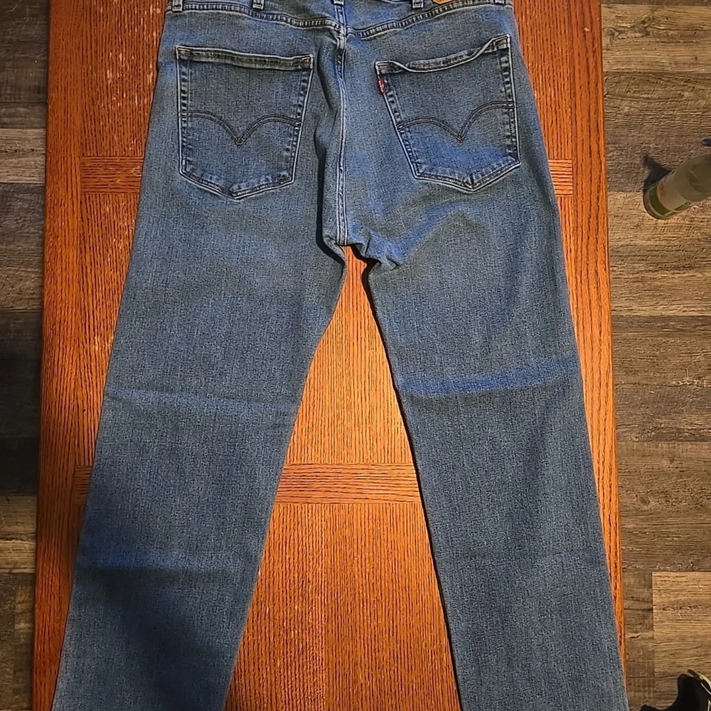 Levi's 505 Classic Straight Blue Jeans - Picture 2 of 4